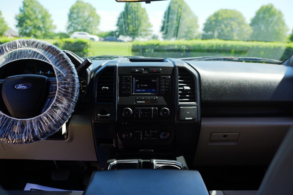 2017 Ford F150 XL photo
