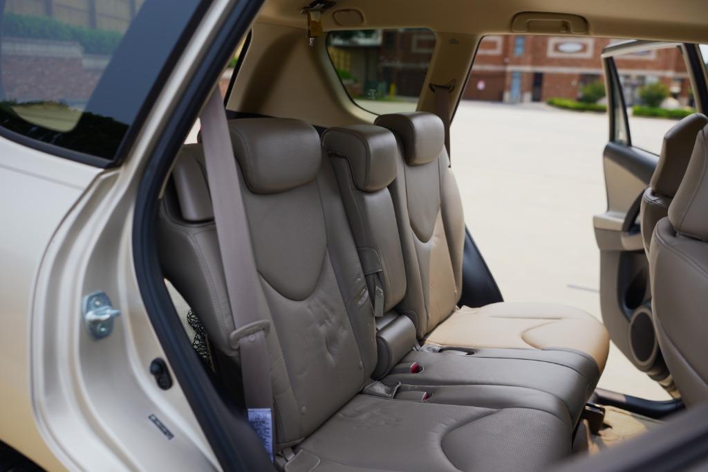 2008 Toyota RAV4 Limited photo