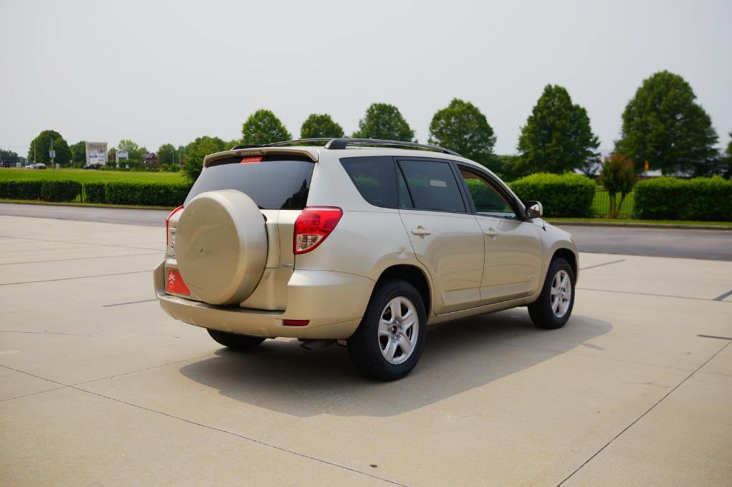 2008 Toyota RAV4 Limited photo