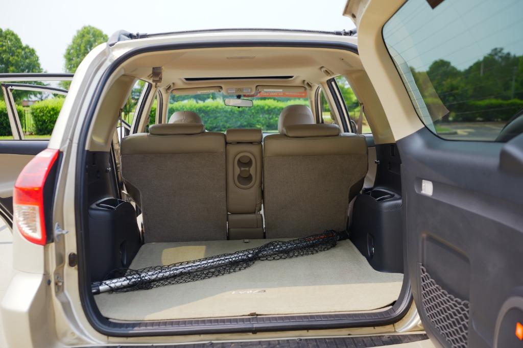 2008 Toyota RAV4 Limited photo