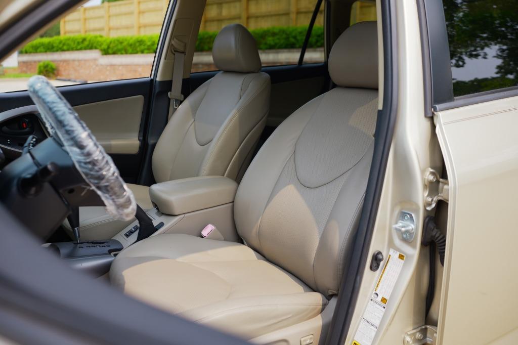 2008 Toyota RAV4 Limited photo