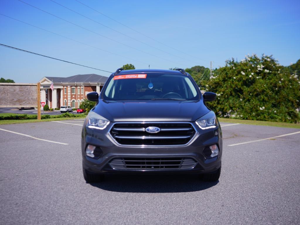 2019 Ford Escape - $11,600