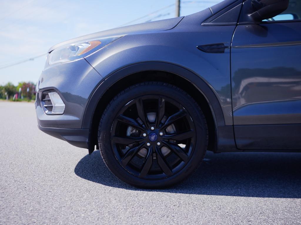 2019 Ford Escape - $11,600