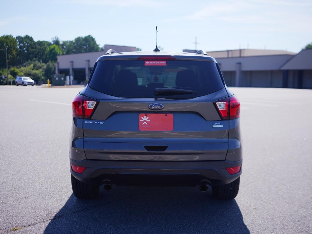 2019 Ford Escape - $11,600
