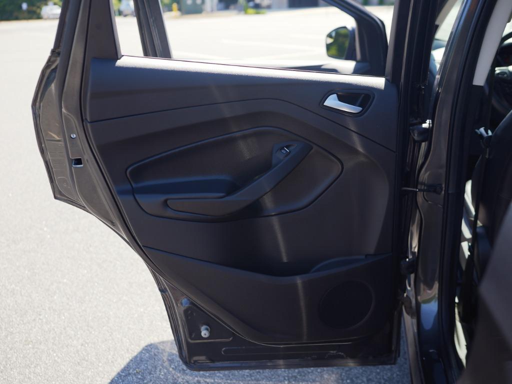 2019 Ford Escape - $11,600