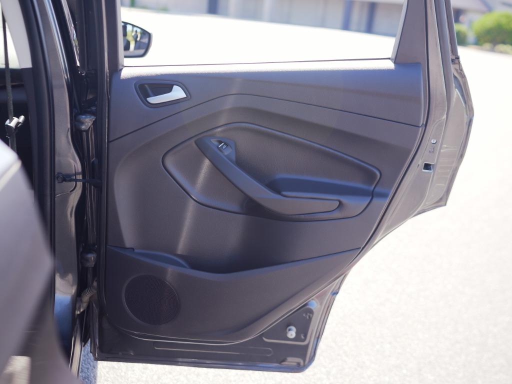 2019 Ford Escape - $11,600