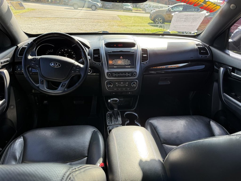 2014 Kia Sorento SX photo