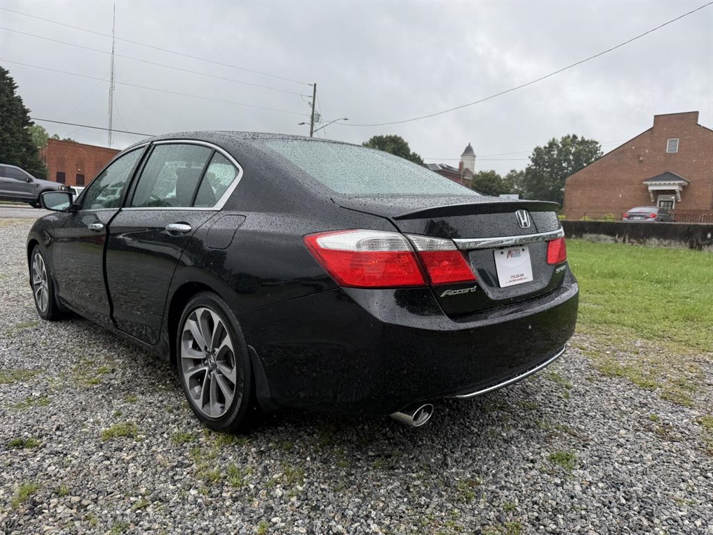 2015 Honda Accord Sport photo