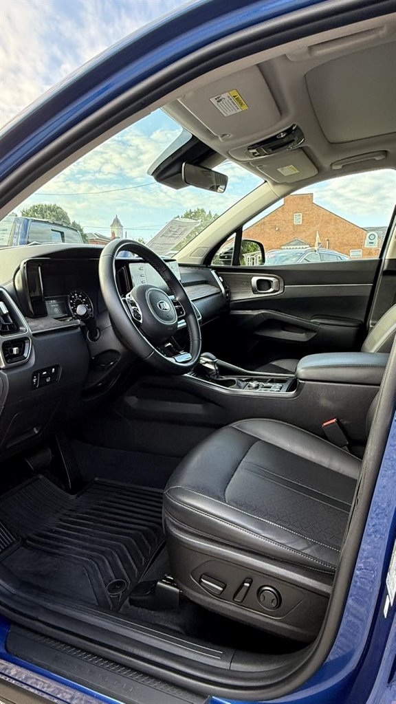 2021 Kia Sorento - $15,495