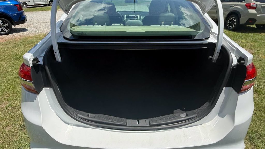 2018 Ford Fusion - $9,995