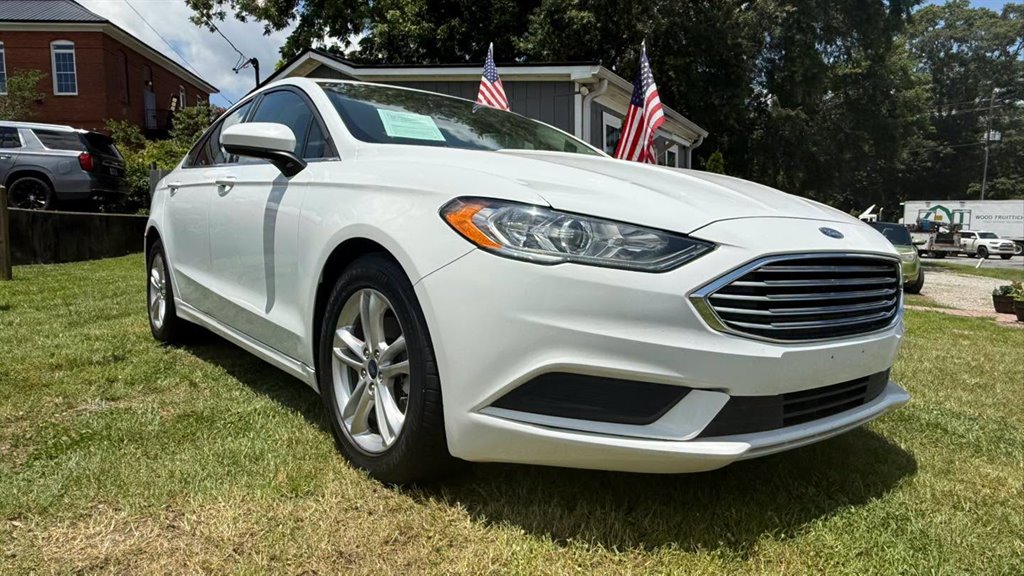 2018 Ford Fusion - $9,995