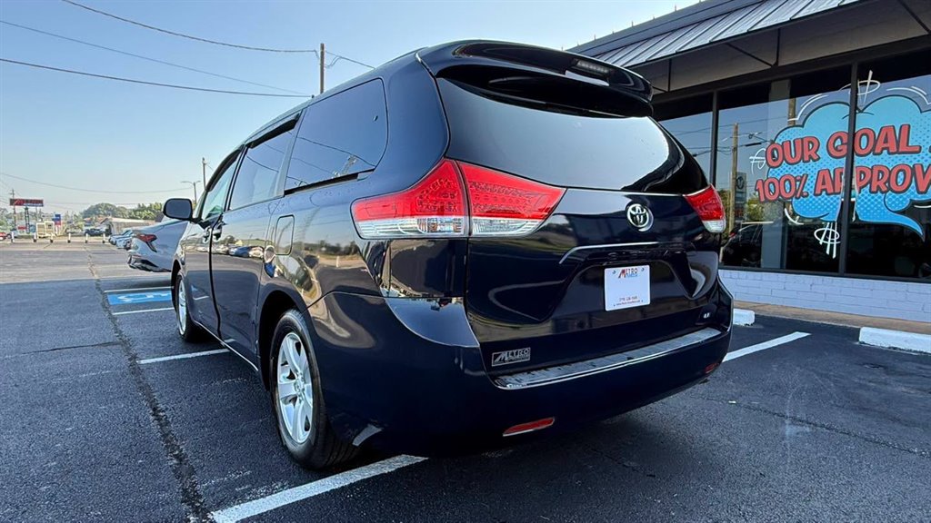 2011 Toyota Sienna
