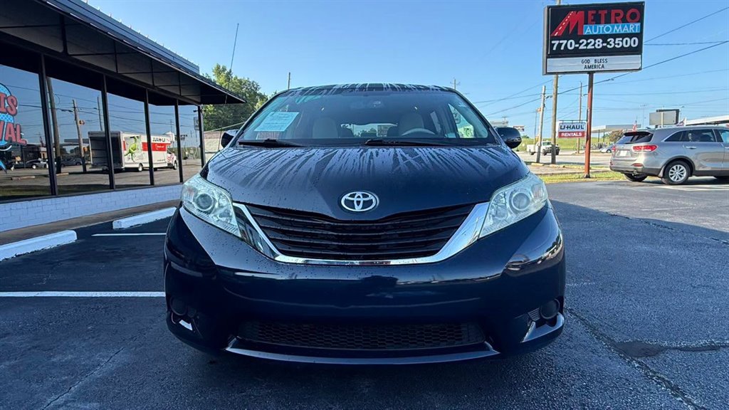 2011 Toyota Sienna