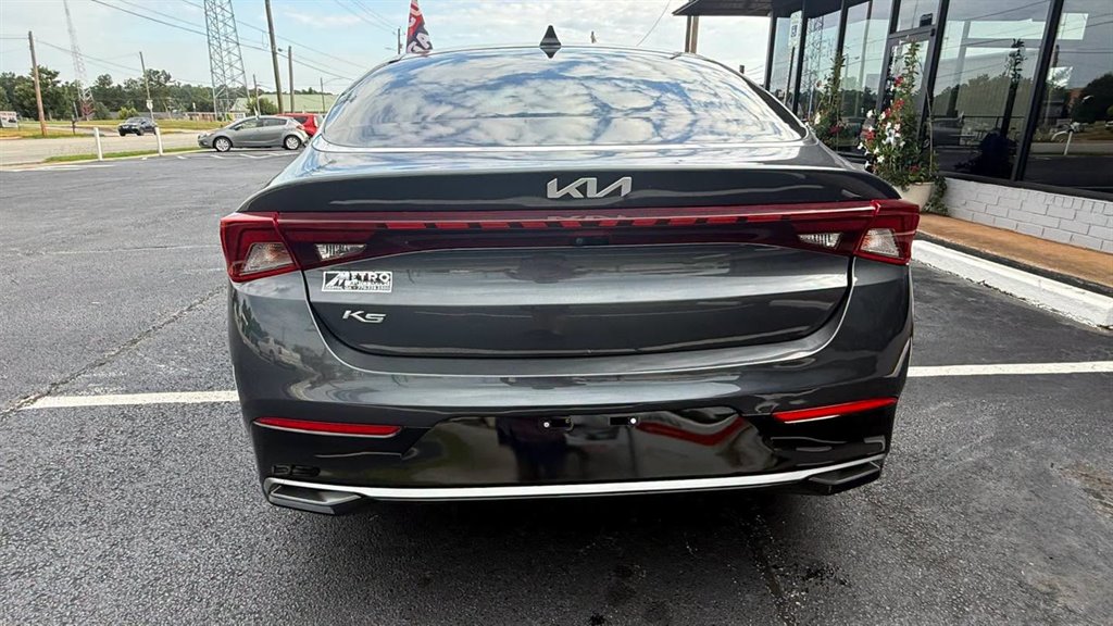 2022 Kia K5
