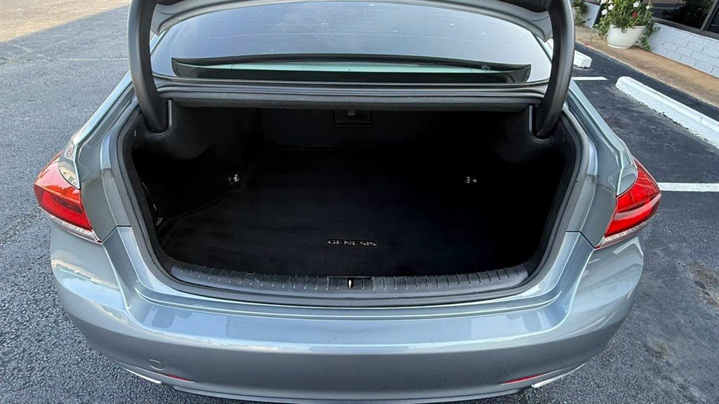 2016 Hyundai Genesis