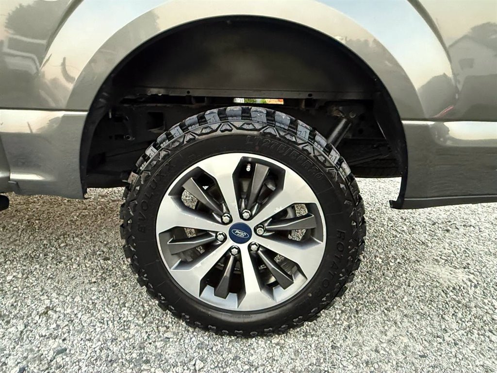 2019 Ford F-150 - $18,495
