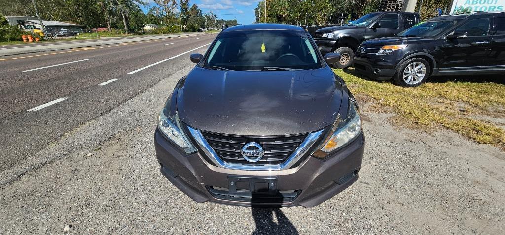 2017 Nissan Altima photo