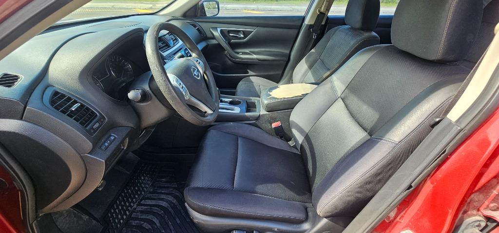 2016 Nissan Altima photo