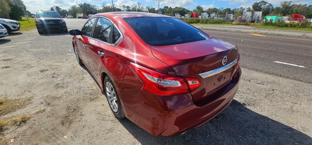 2016 Nissan Altima photo