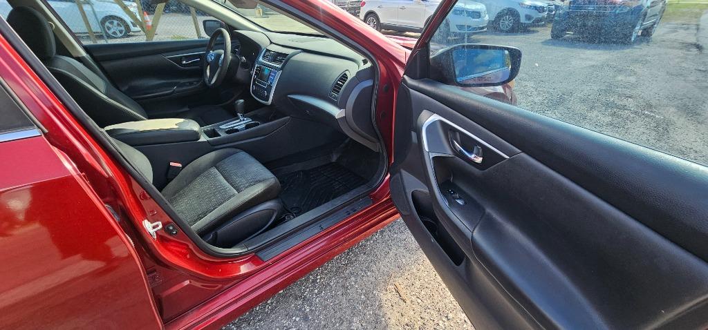 2016 Nissan Altima photo