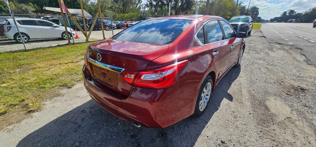 2016 Nissan Altima photo