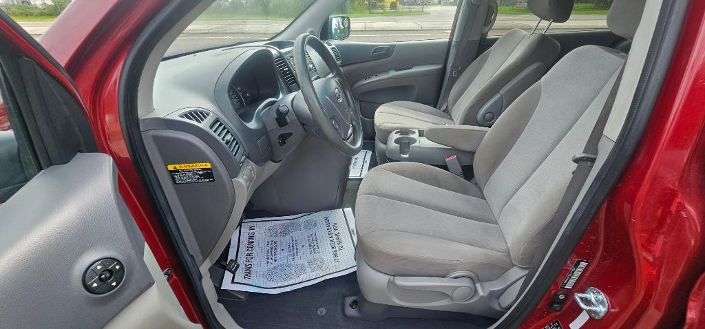 2012 Kia Sedona - $3,699