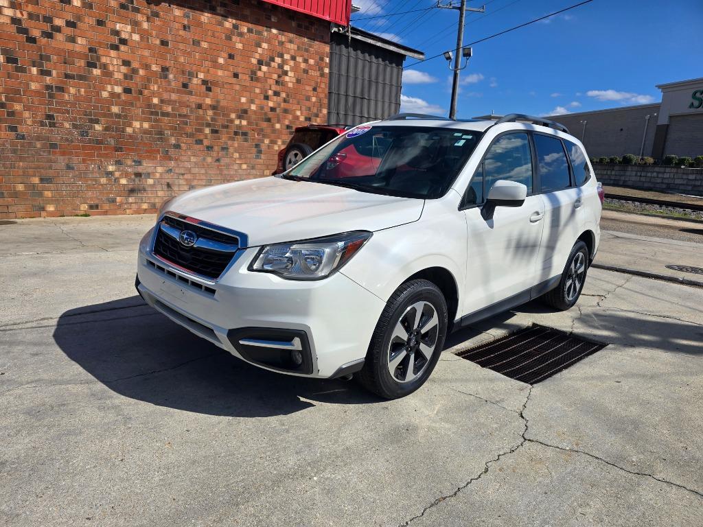 2017 Subaru Forester - $9,500