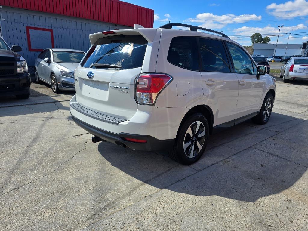 2017 Subaru Forester - $9,500