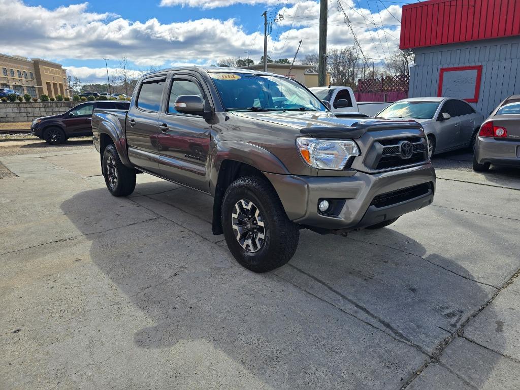 2014 Toyota Tacoma - $14,995
