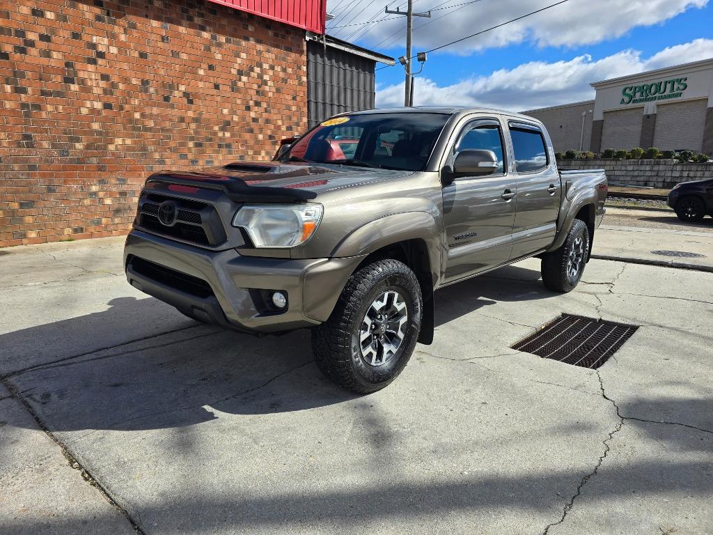2014 Toyota Tacoma - $14,995