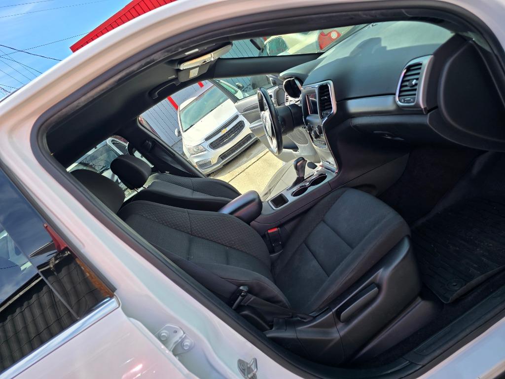 2018 Jeep Cherokee - $9,995