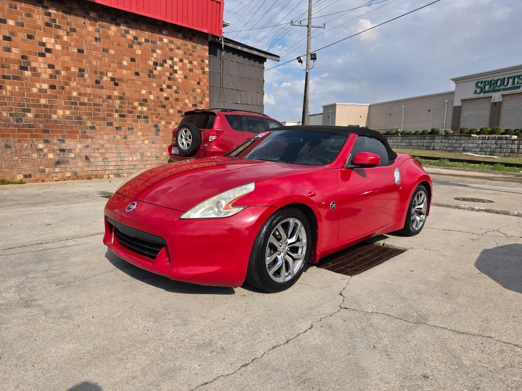 2012 Nissan 370Z - $10,995
