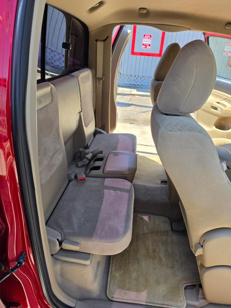 2010 Toyota Tacoma - $11,500