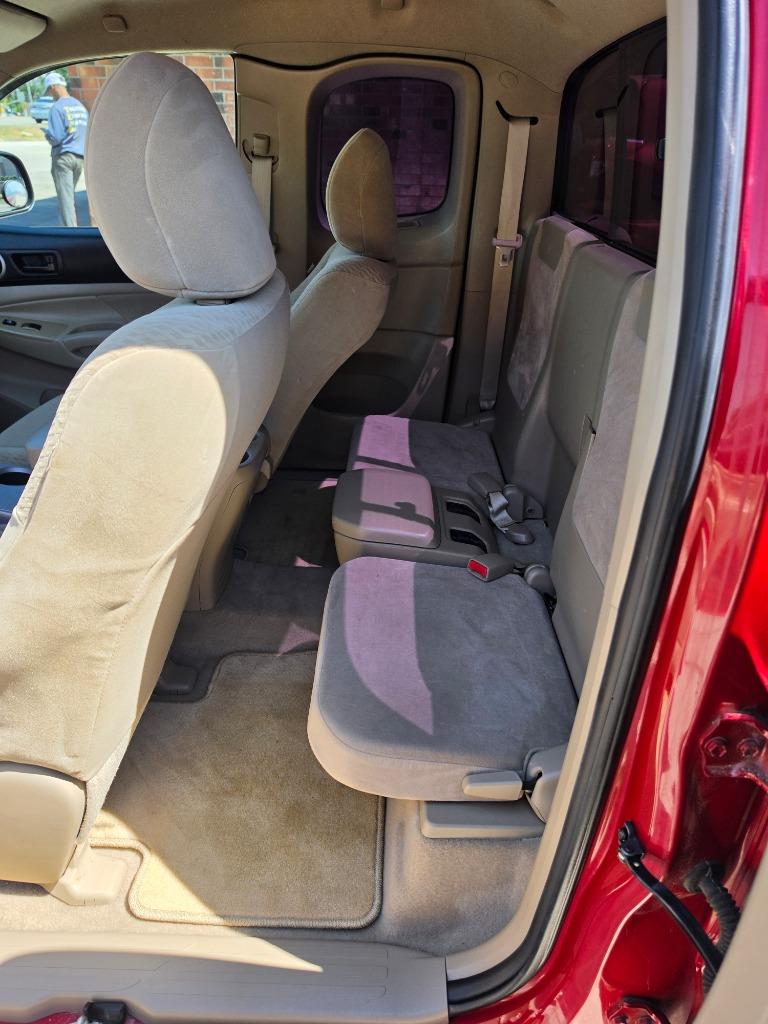 2010 Toyota Tacoma - $11,500