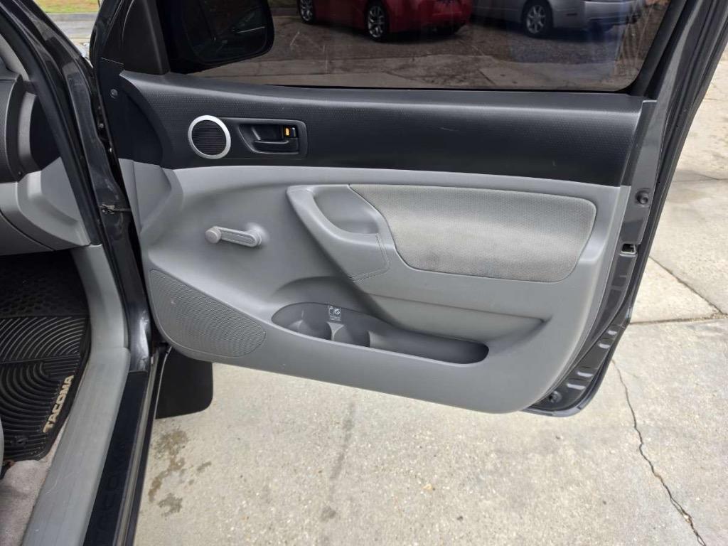 2009 Toyota Tacoma - $14,995