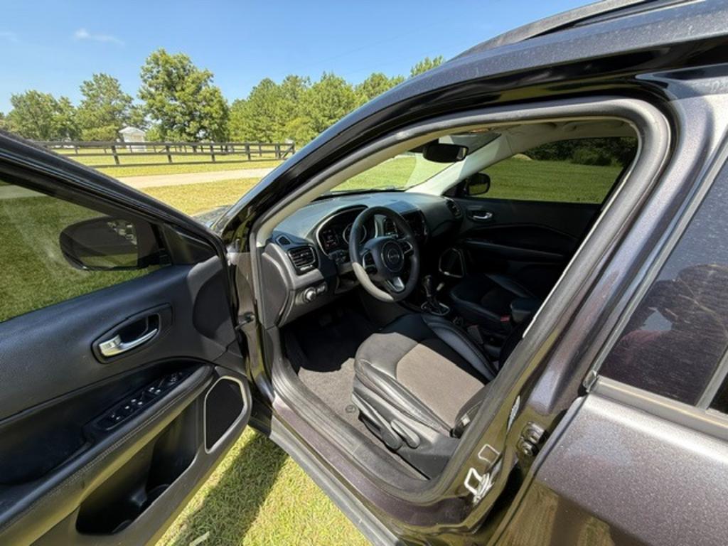 2021 Jeep Compass - $15,999