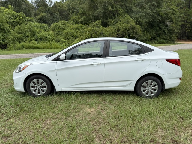 2016 Hyundai Accent - $3,999