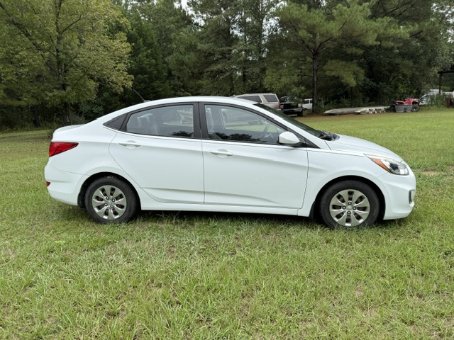 2016 Hyundai Accent - $3,999