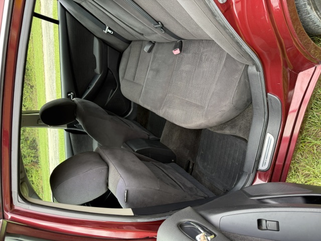 2010 Nissan Altima - $3,999