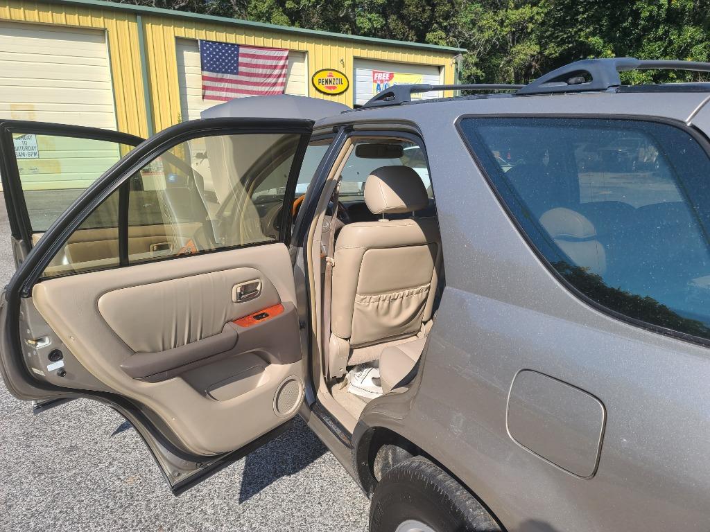 2002 Lexus RX 300 photo