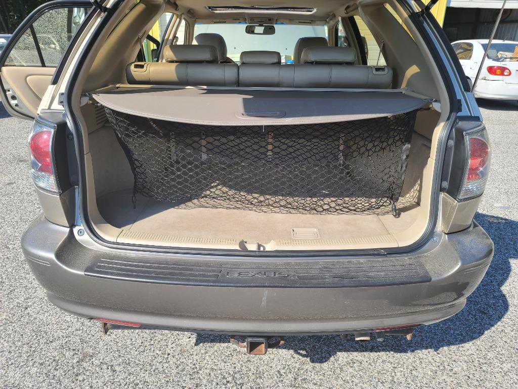 2002 Lexus RX 300 photo