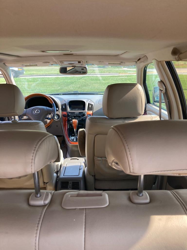 2002 Lexus RX 300 photo