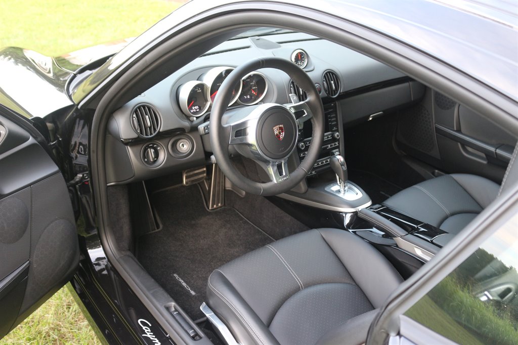 2012 Porsche Cayman