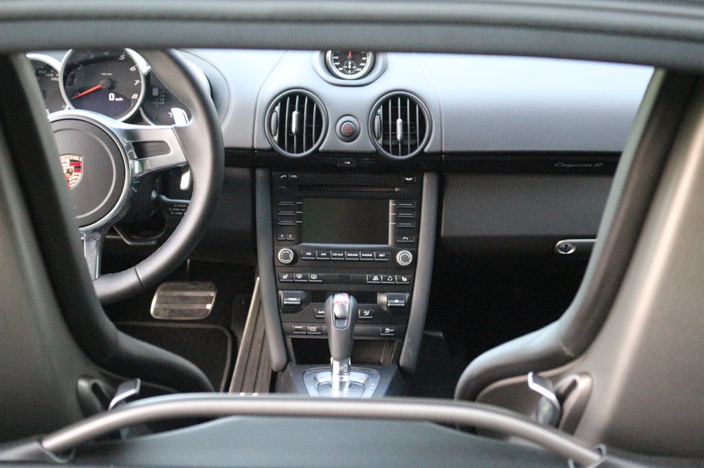 2012 Porsche Cayman