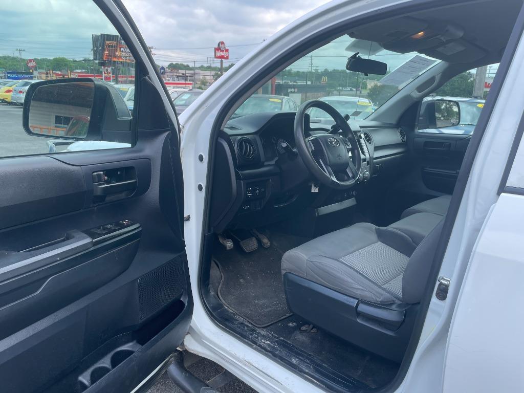 2016 Toyota Tundra - $18,995