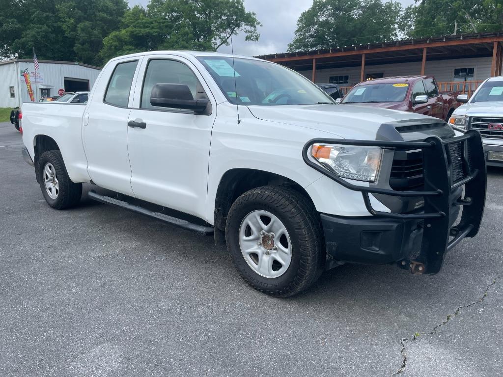 2016 Toyota Tundra - $18,995