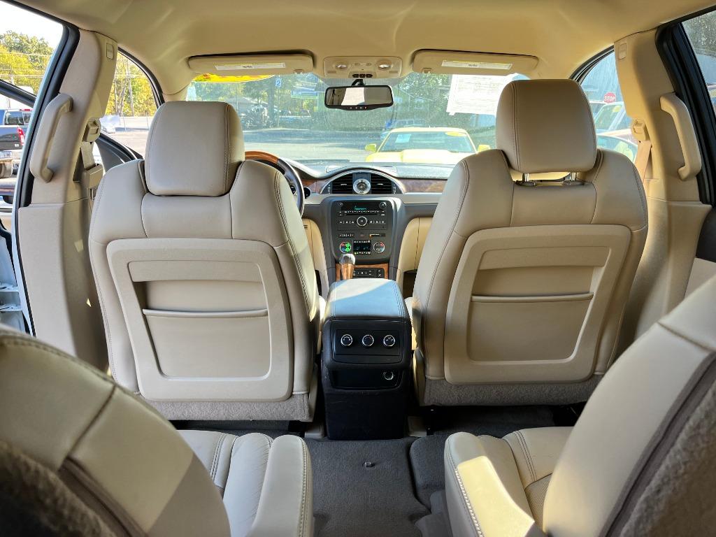 2011 Buick Enclave CXL-1 photo