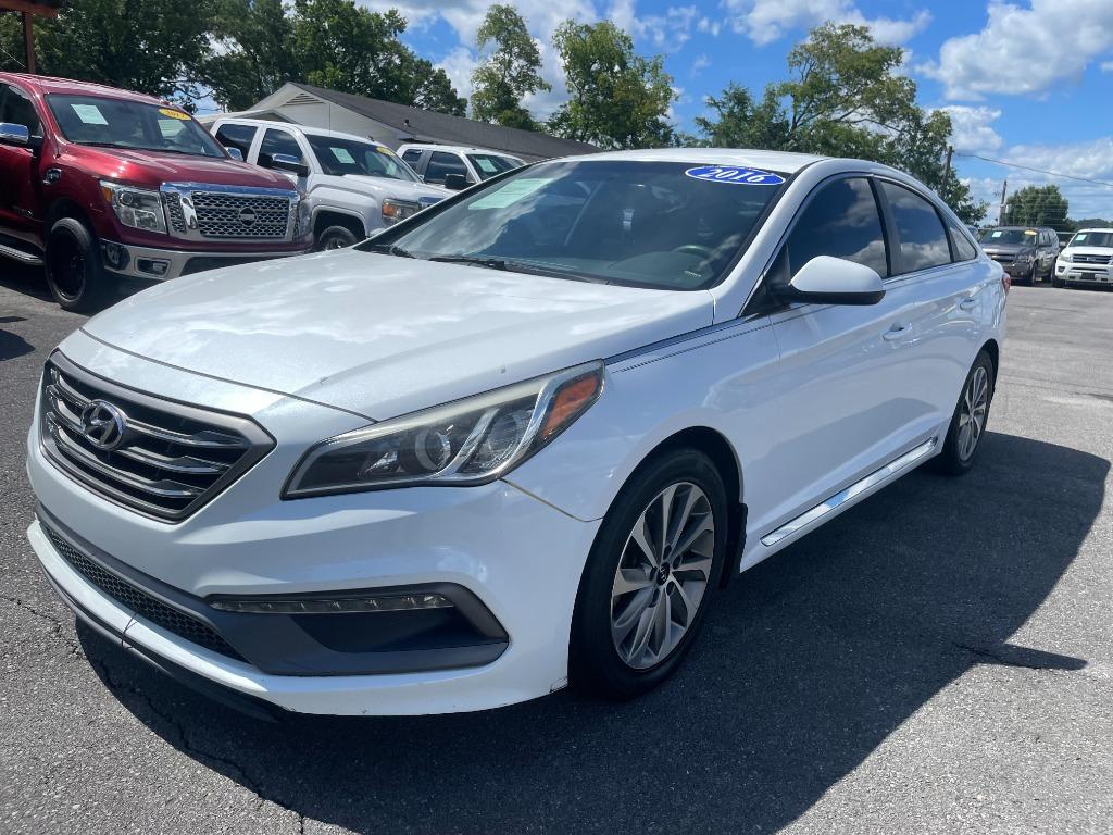 2016 Hyundai Sonata - $12,995