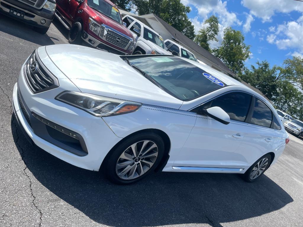 2016 Hyundai Sonata - $12,995