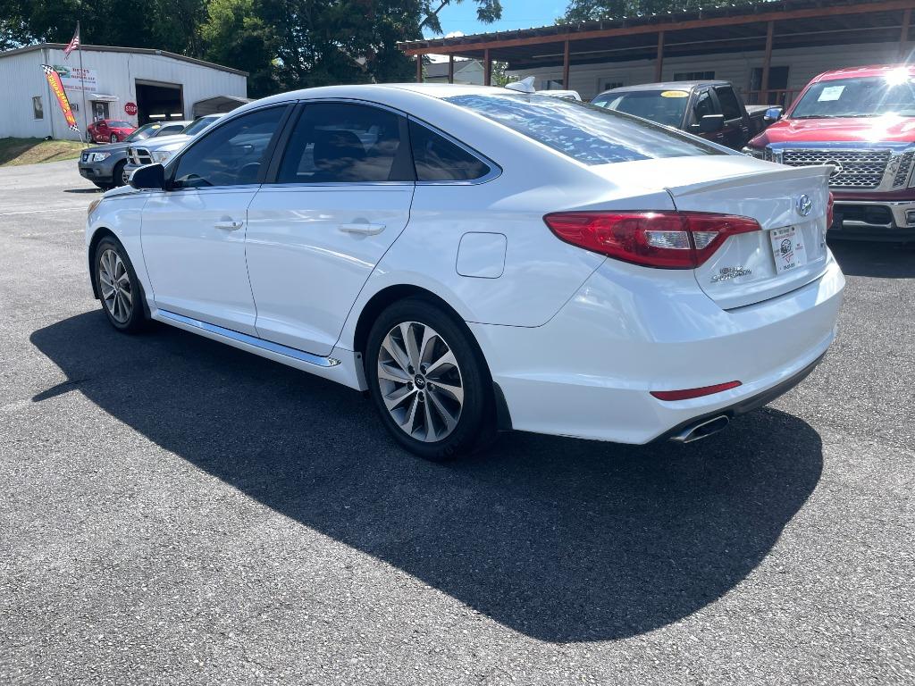 2016 Hyundai Sonata - $12,995
